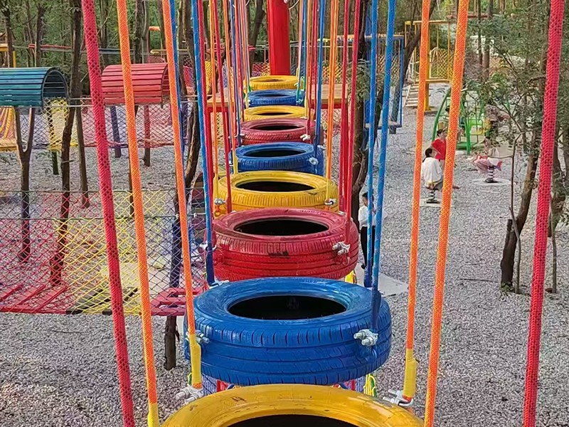 叢林穿越
